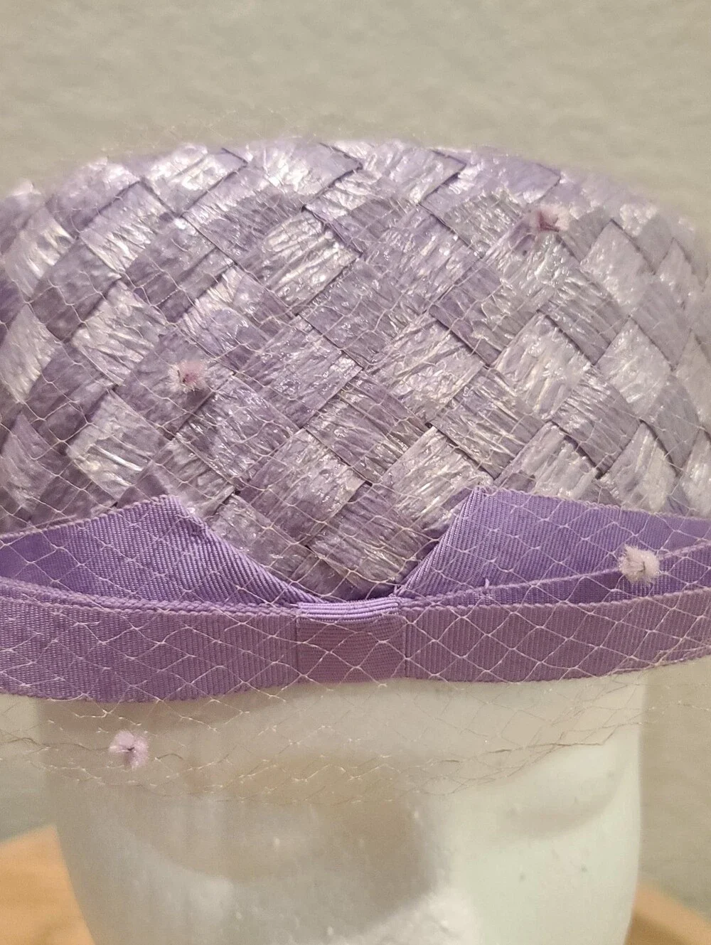 Vtg 1950s - 1960s Lavender Woven Pillbox Hat Ribbon Trim Young Towners Hat Shop